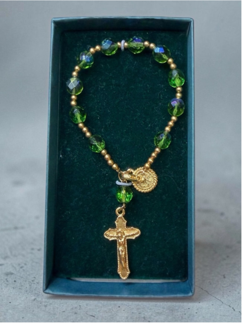 Vatican Library Collection Rosary Bracelet Green Crystal Beads Gold Tone Cross